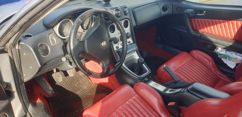 Alfa Romeo GTV 2.0ts