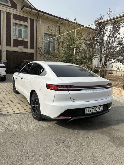 Byd han dual motor 3.9sec