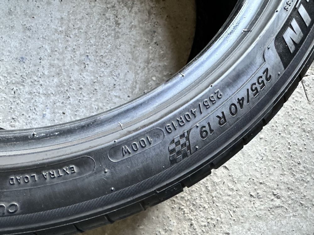 255/40 R19 Michelin Pilot Sport 4 Acoustic