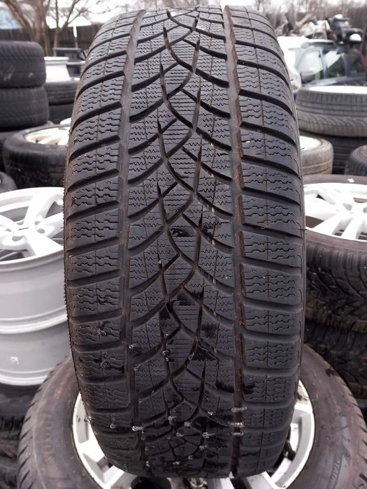 Set 4 Anvelope Iarna Good Year Ultra Grip 235 55 R18 ci20