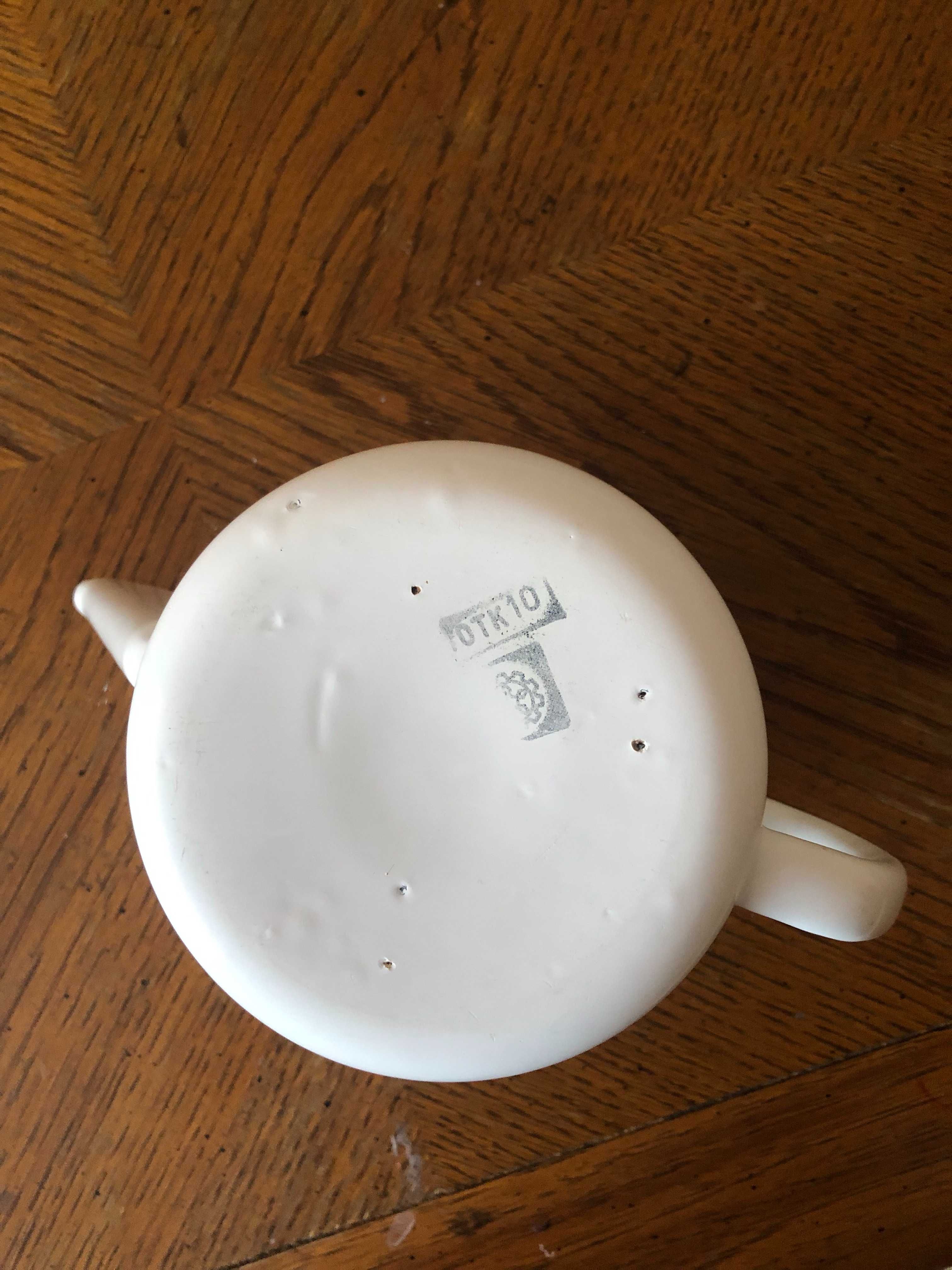 Чайник советский заварочный эмалированный без крышки