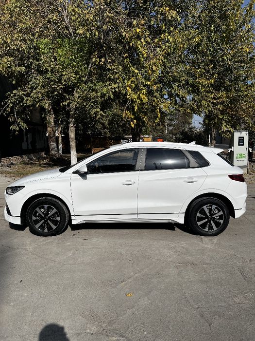 Byd e2 luxury сотилади