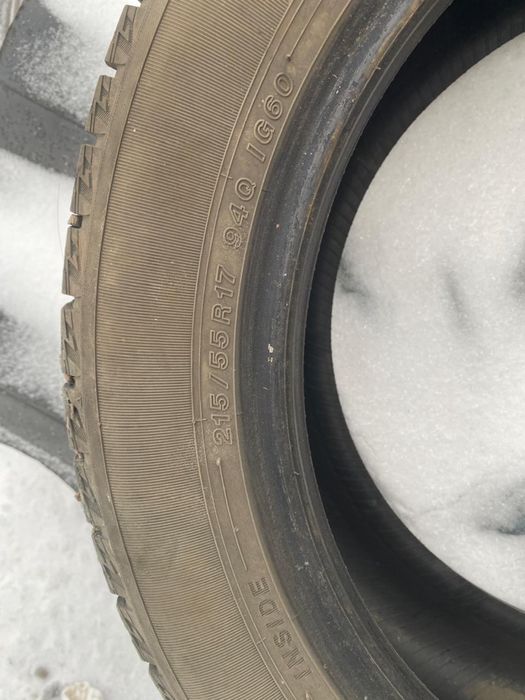 Автошины зимние почти новые проездил два месяца всего