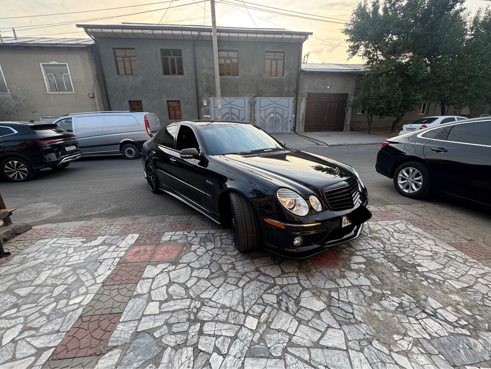 mersades AMG (6.3)