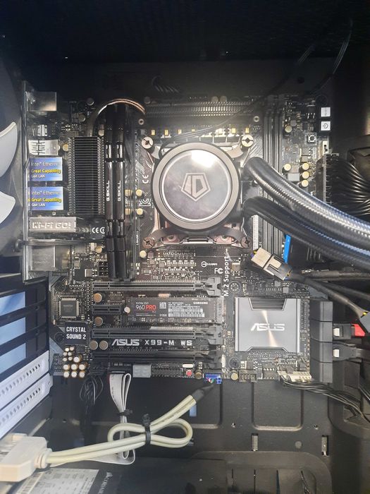Nvidia M5000,I7-5820K,Corsair RM750X,ID-Cooling Frostflow X240 Lite
