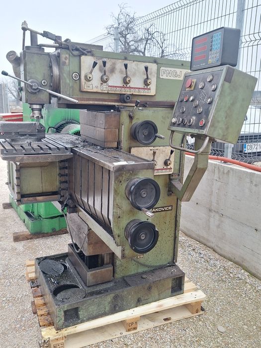 Фреза TOS FNGJ 32