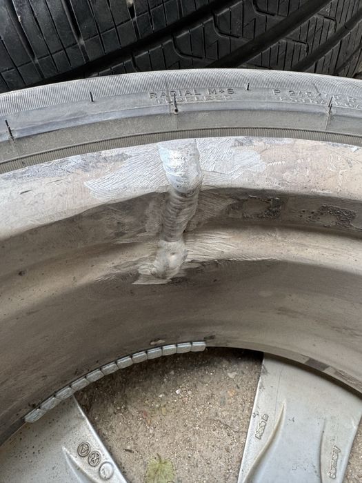 Джанти с гуми 245/40/18