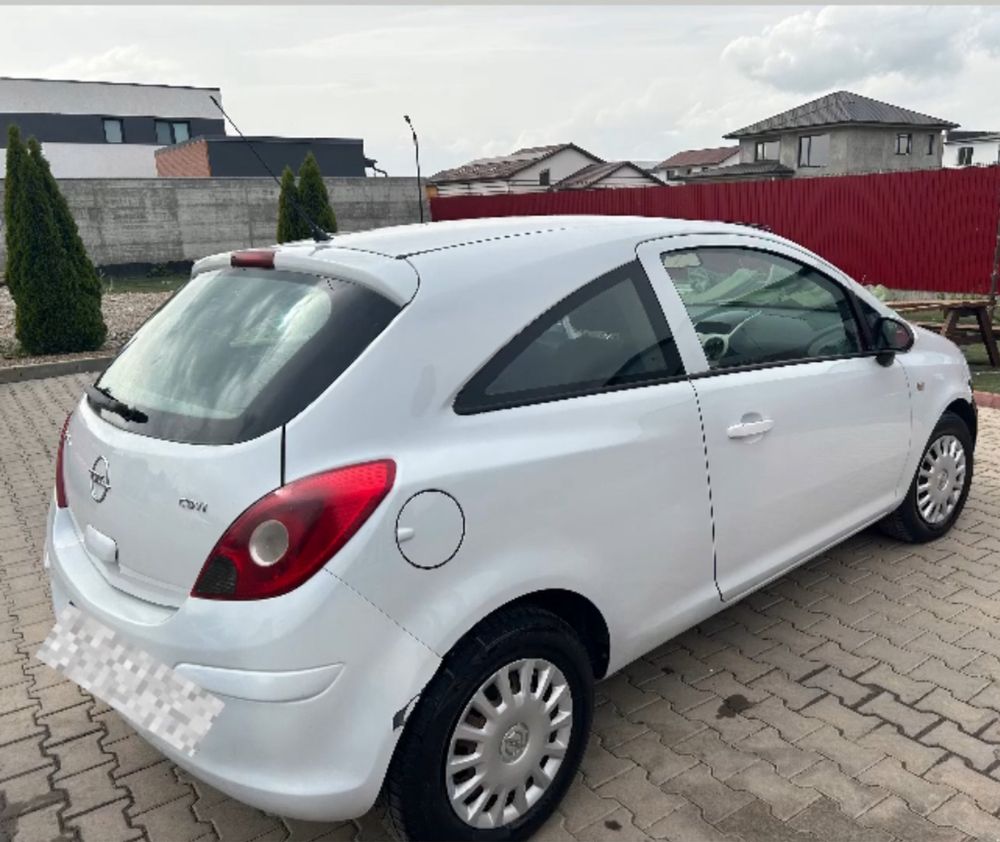 Opel Corsa    2009