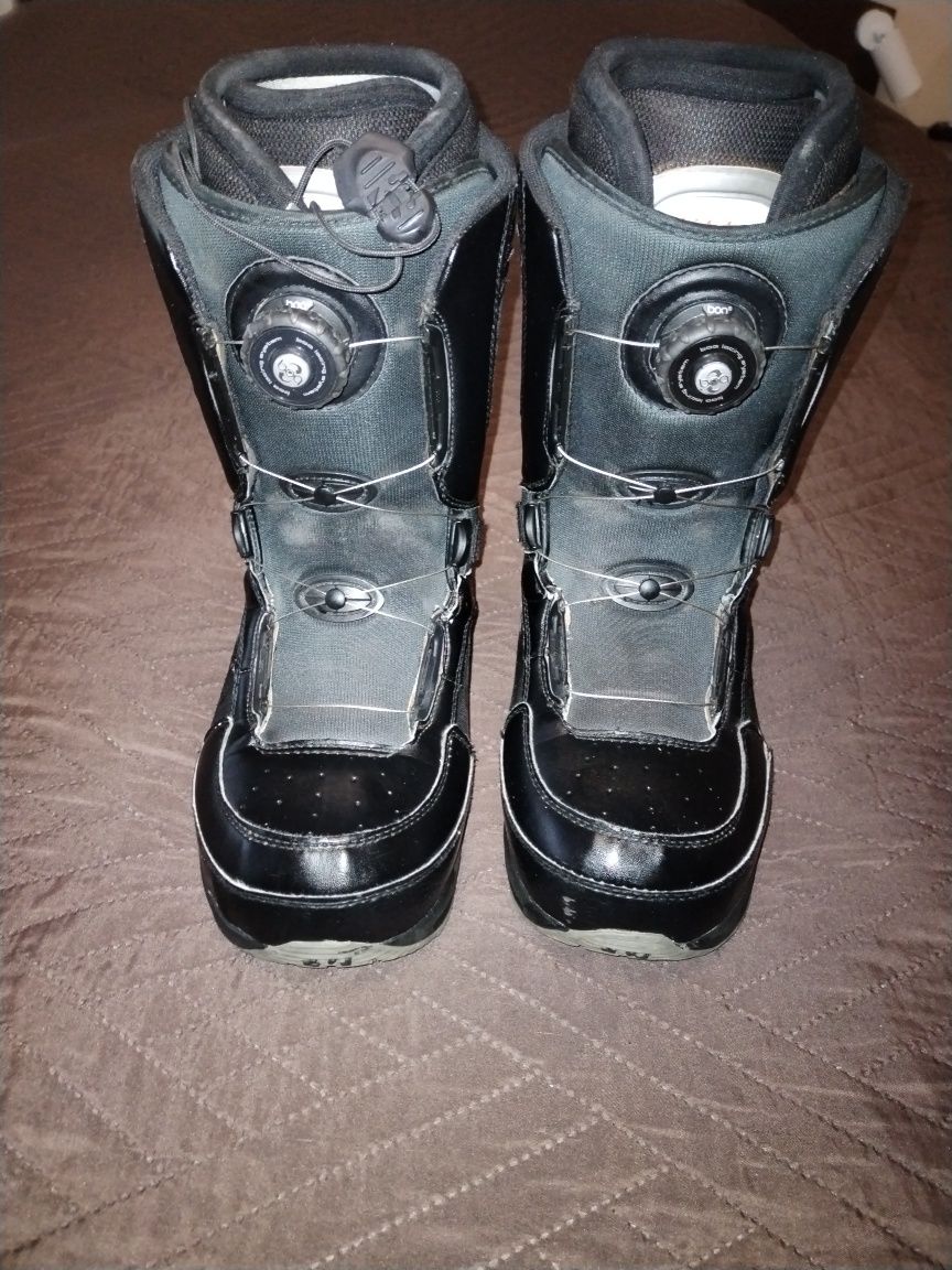 Сноуборд обувки Snowboard boots
