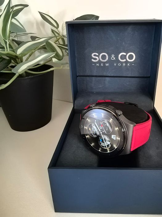 SmartWatch Huawei GT2 Pro Impecabil + Încărcător Original