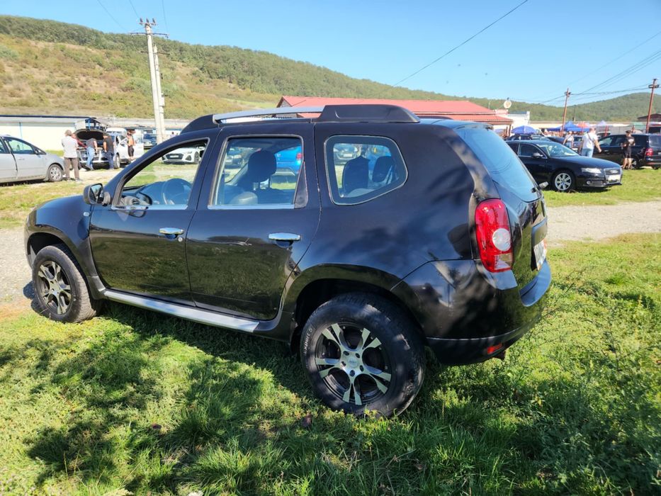 Dacia Duster Prestige 1.5 dci. Km 130.000 an fab 2012 euro 5