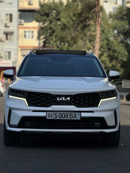 Kia Sorento 2.5 2023-yil  5 kishilik