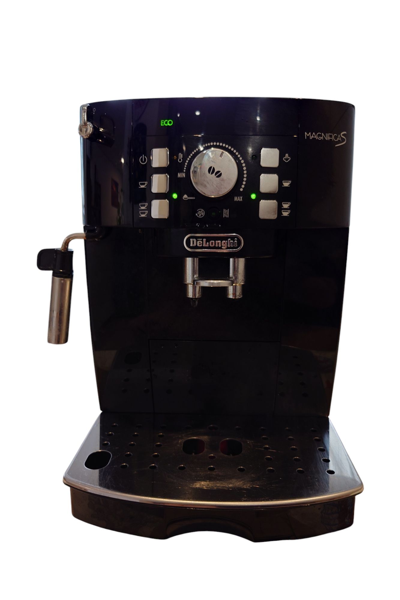 Продавам кафемашина - робот DeLonghi Magnifica S
