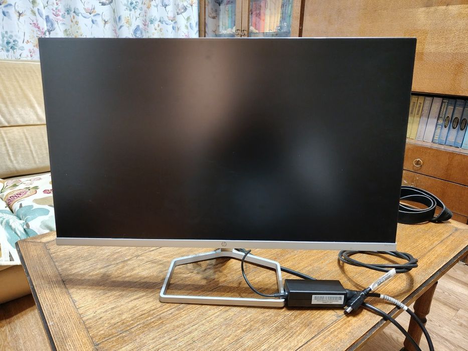 Монитор HP M24fw