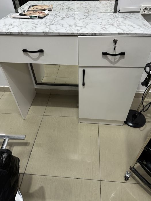 Шкаф сатылады, екеу