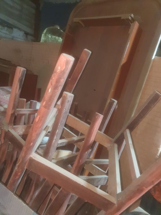 Продаю Стол стул