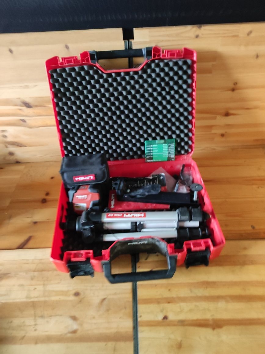 Nivela laser Hilti PM 2-LG