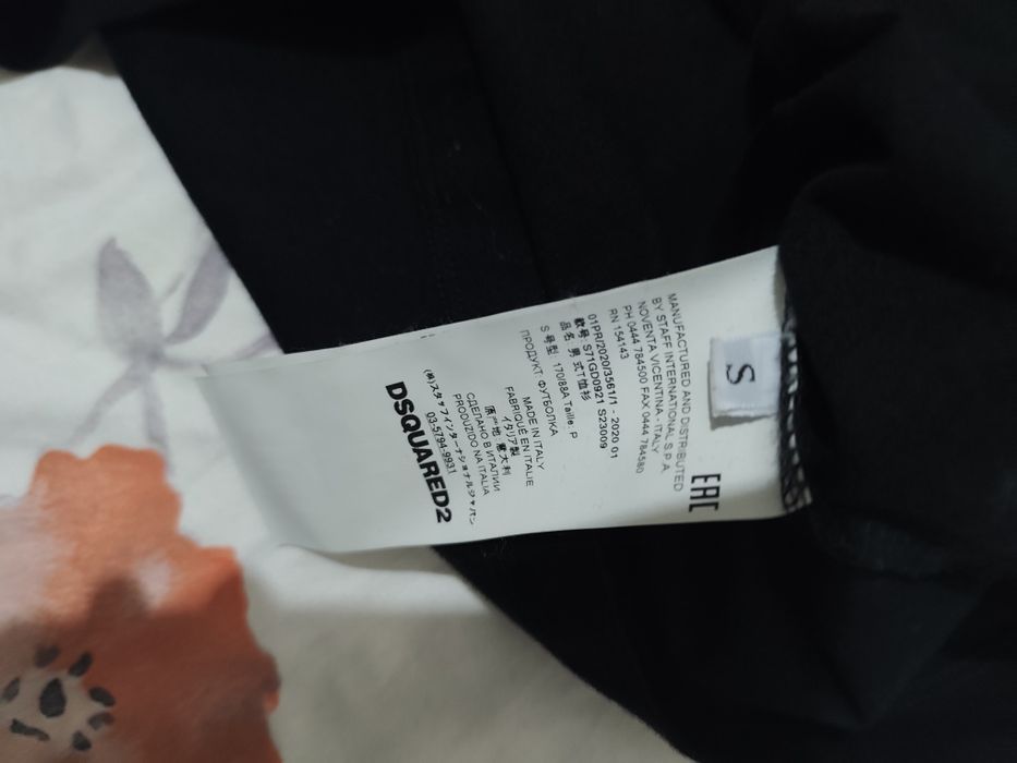 Vând tricou original Dsquared