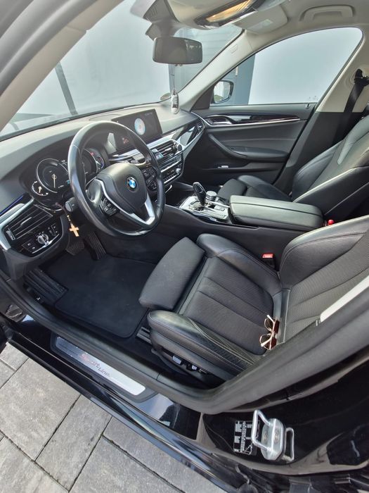 BMW 520d Sport Line – 190 CP – Automată – 2019