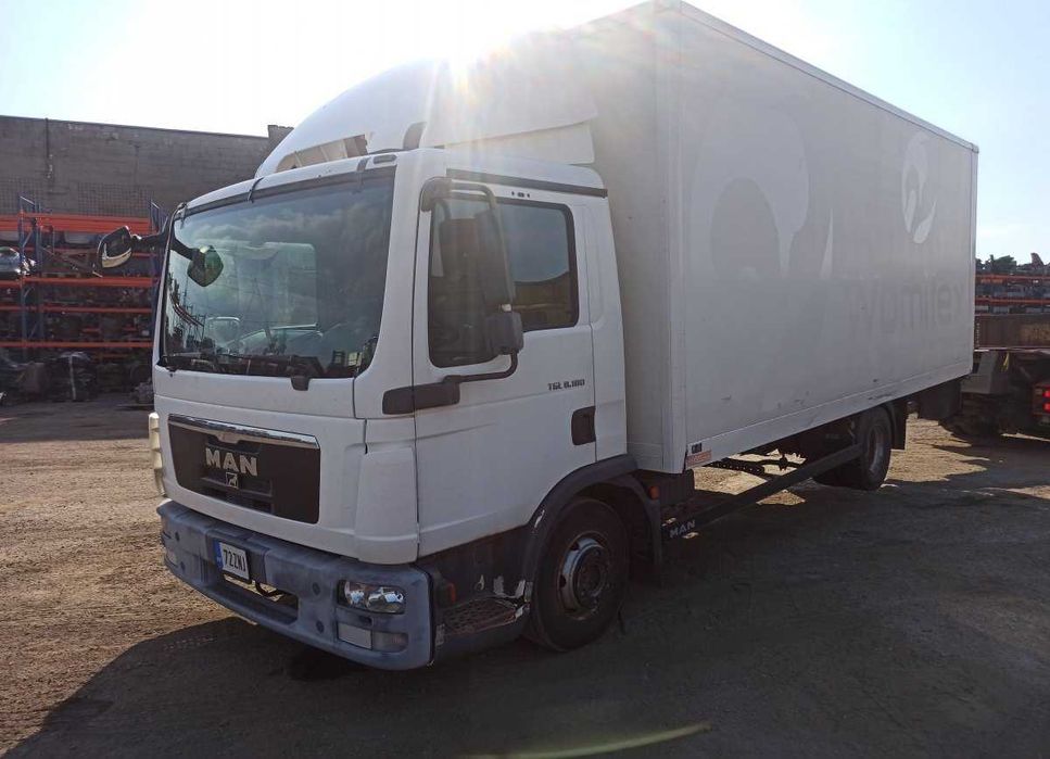 Dezmembrez camion MAN TGL -piese camion MAN TGL-piese motor