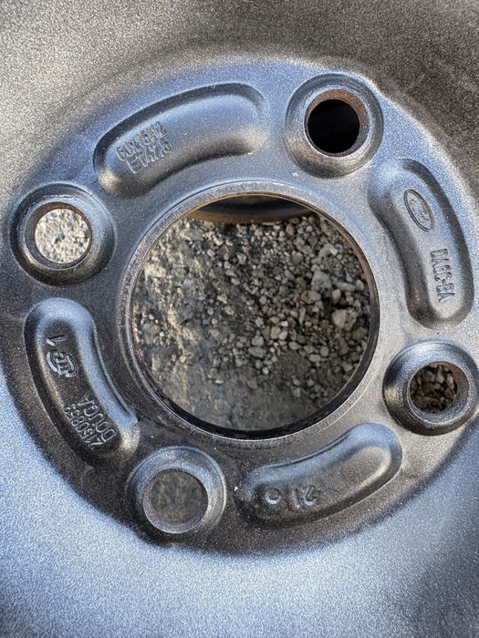 6jx15H2 Джанти железни за Форд Фиеста 2010-2017год.