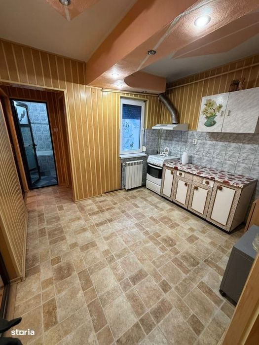 Apartament 3 camere modern, etaj 4 – Micro 13B, Galati