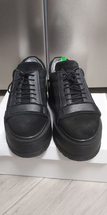 Pantofi piele inoarsă