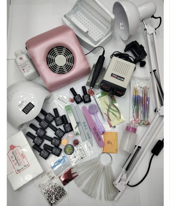 Срочно продам новый  маникюрный набор