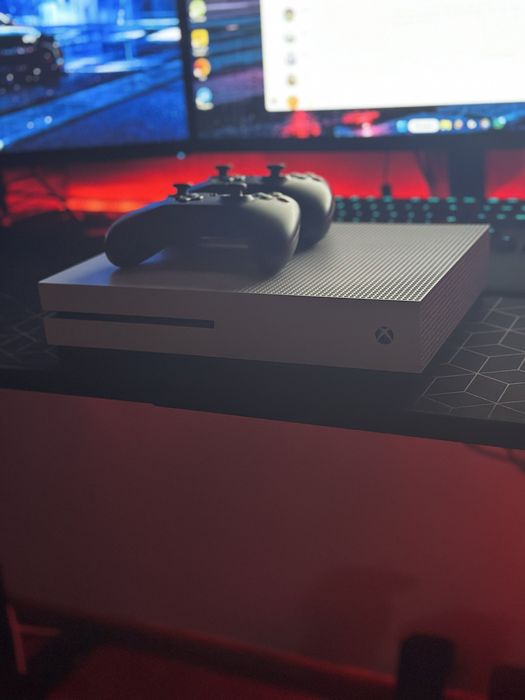 Vand xbox one s 1 tb