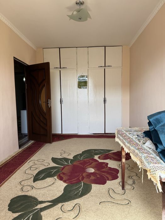 Qarshi tumani Avroradan srocha 3 xonali uy sotiladi