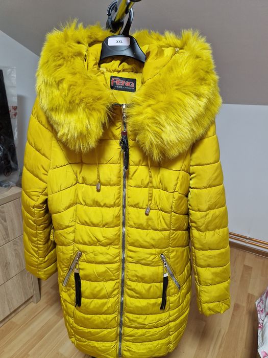 Geaca superba , masura xxl , pret 250 lei plata in cont