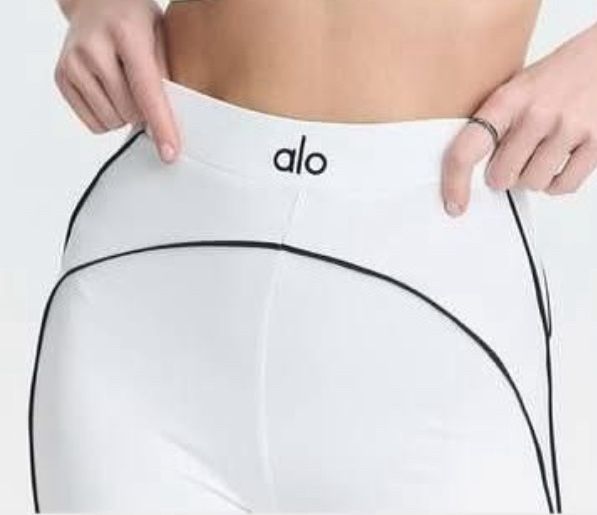 Йога сет Alo yoga