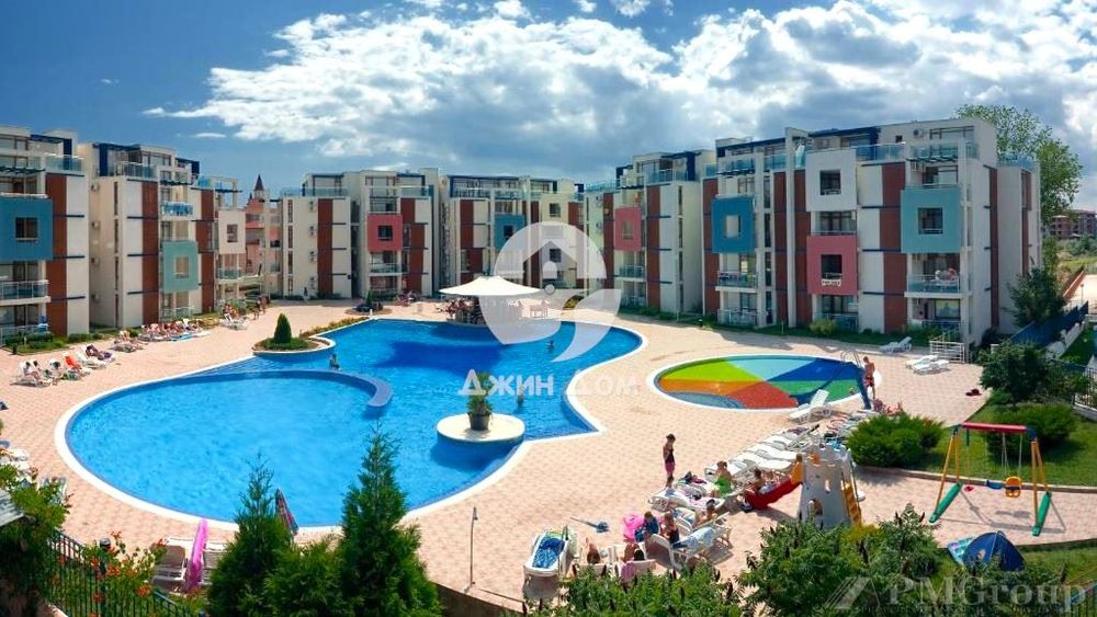 Продава се Двустаен апартамент в к.к. Слънчев бряг - 67 кв.м за 1105 €/кв.м - Снимка #9