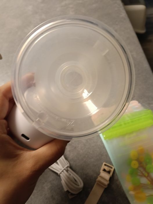 Pompă de sân fără fir