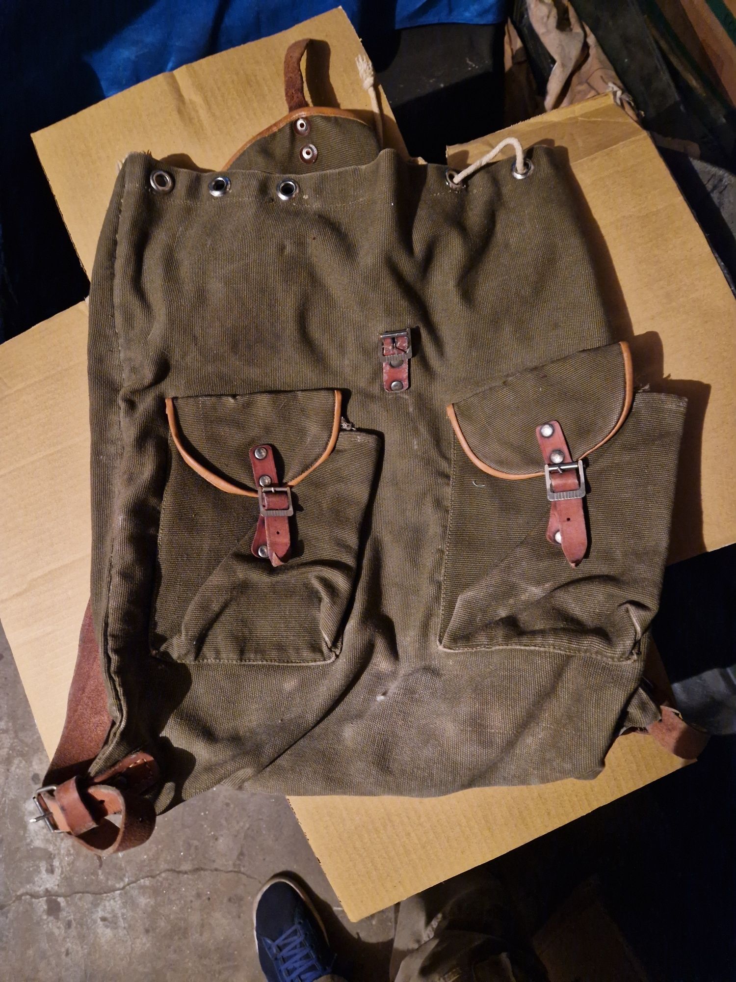 Rucsac militar vintage
