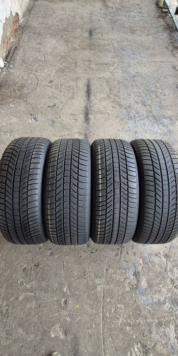 4 anvelope iarna ca si noi Continental 275/50/20.Pret/bucata