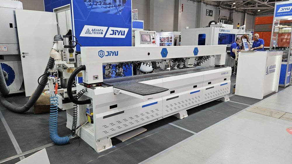 Торцевой сверлильно-присадочный станок с ЧПУ JIYU CS-550-2D
