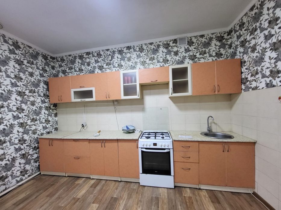 Отдам кухонный гарнитур