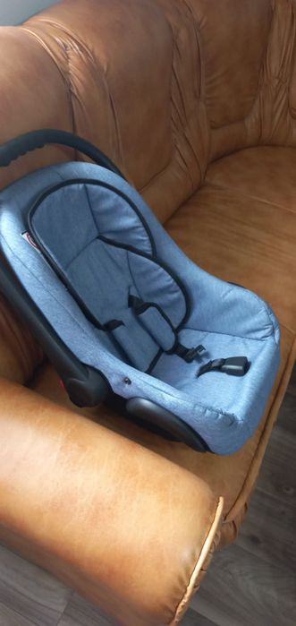 Vând căruț Krausman