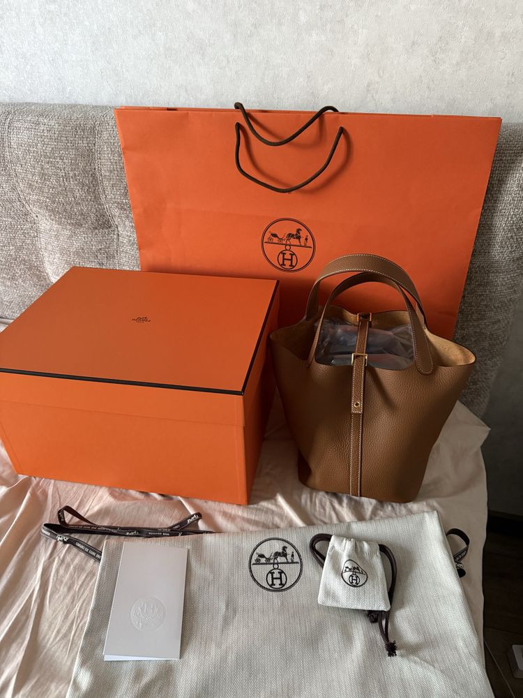 Hermes Picotin Gold