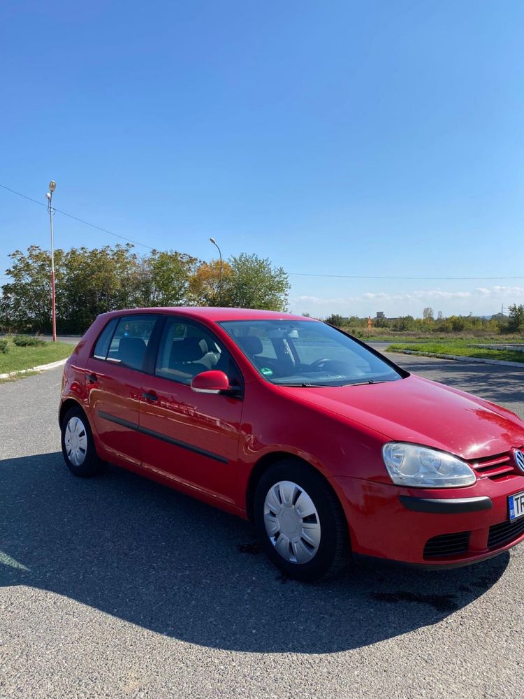 Volkswagen Golf 5 1.6 FSI