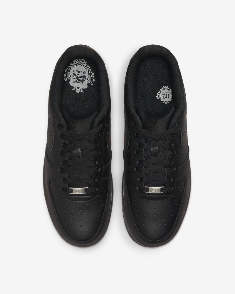 Black Nike Air Force 1 ‘07