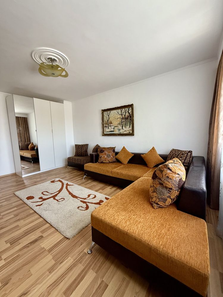 Apartament 3 camere decomandat, inel 2