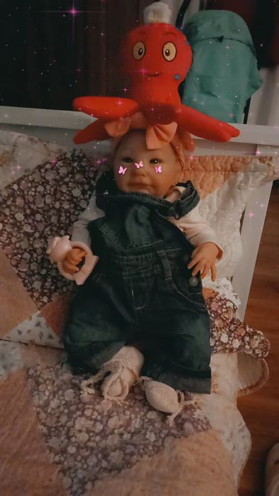 Păpușă reborn pictata manual