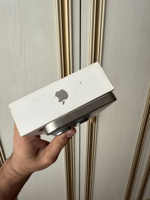 iPhone 15Pro128GbNatural