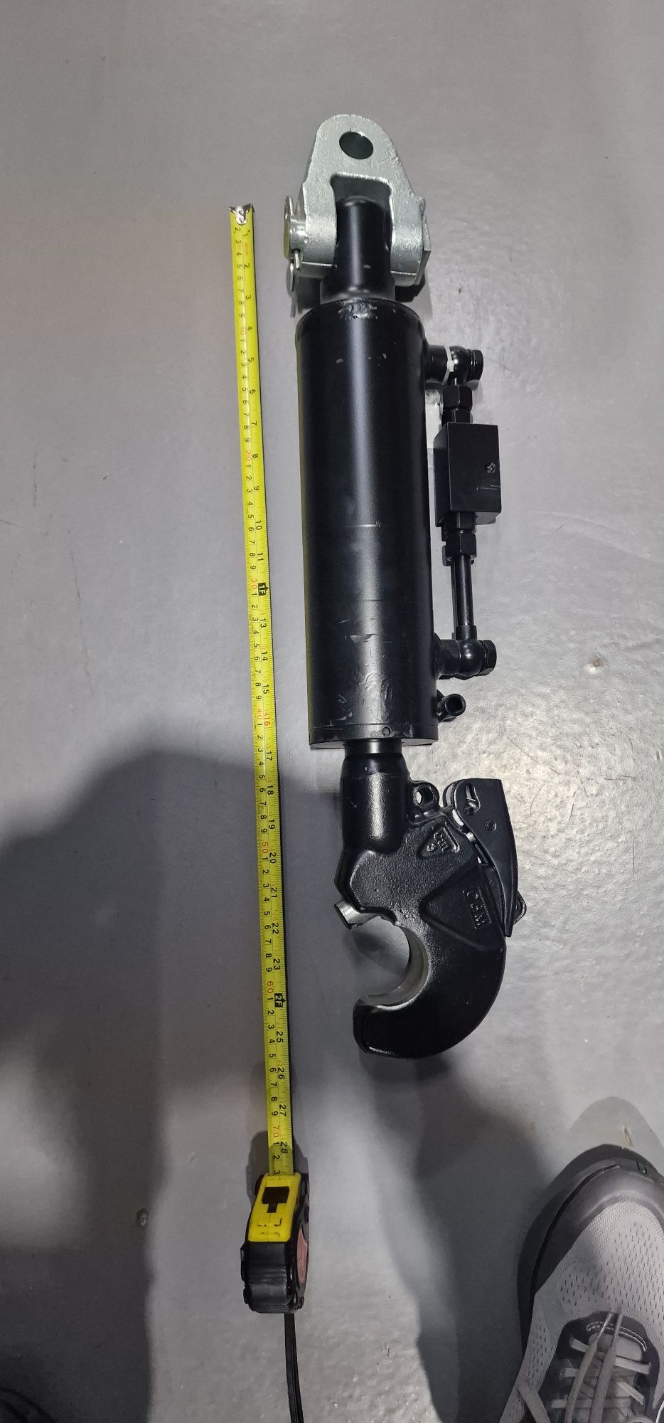 Tirant central stabilizator hidraulic tractor utilaje agricole toată g