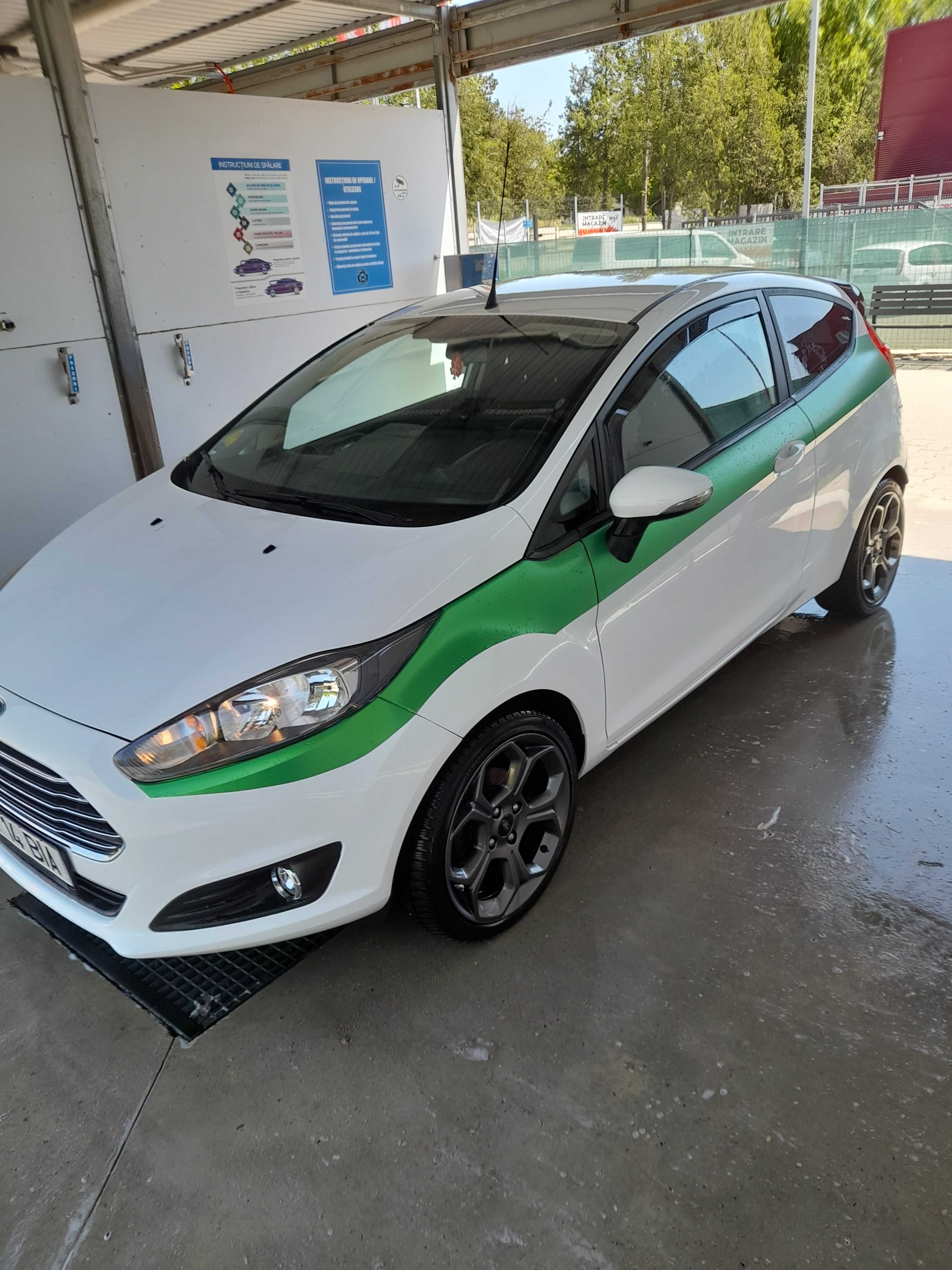 Ford fiesta 2013