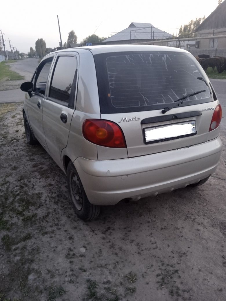 Dewoo Matiz
Probeg - 175.000
Yili 2008
Moshina faqat benzinda yurgan
U