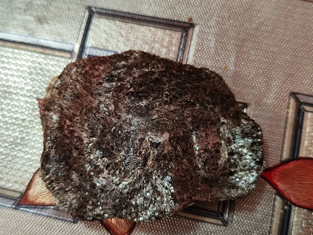 Диамантен.. Метеорит... Ахондрити !договаряне