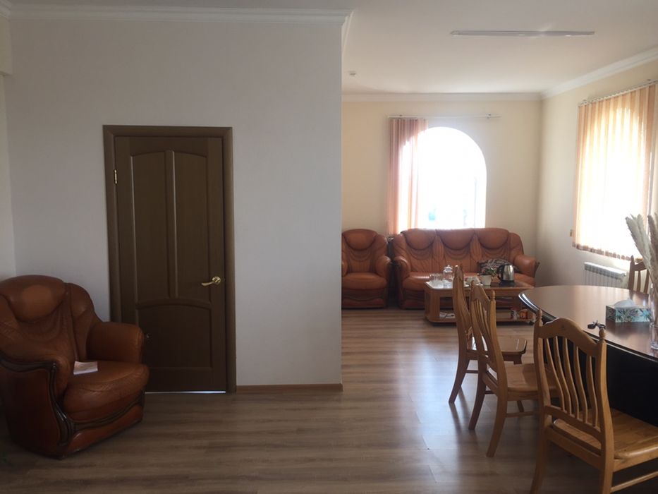 Продается Квартира 197м2